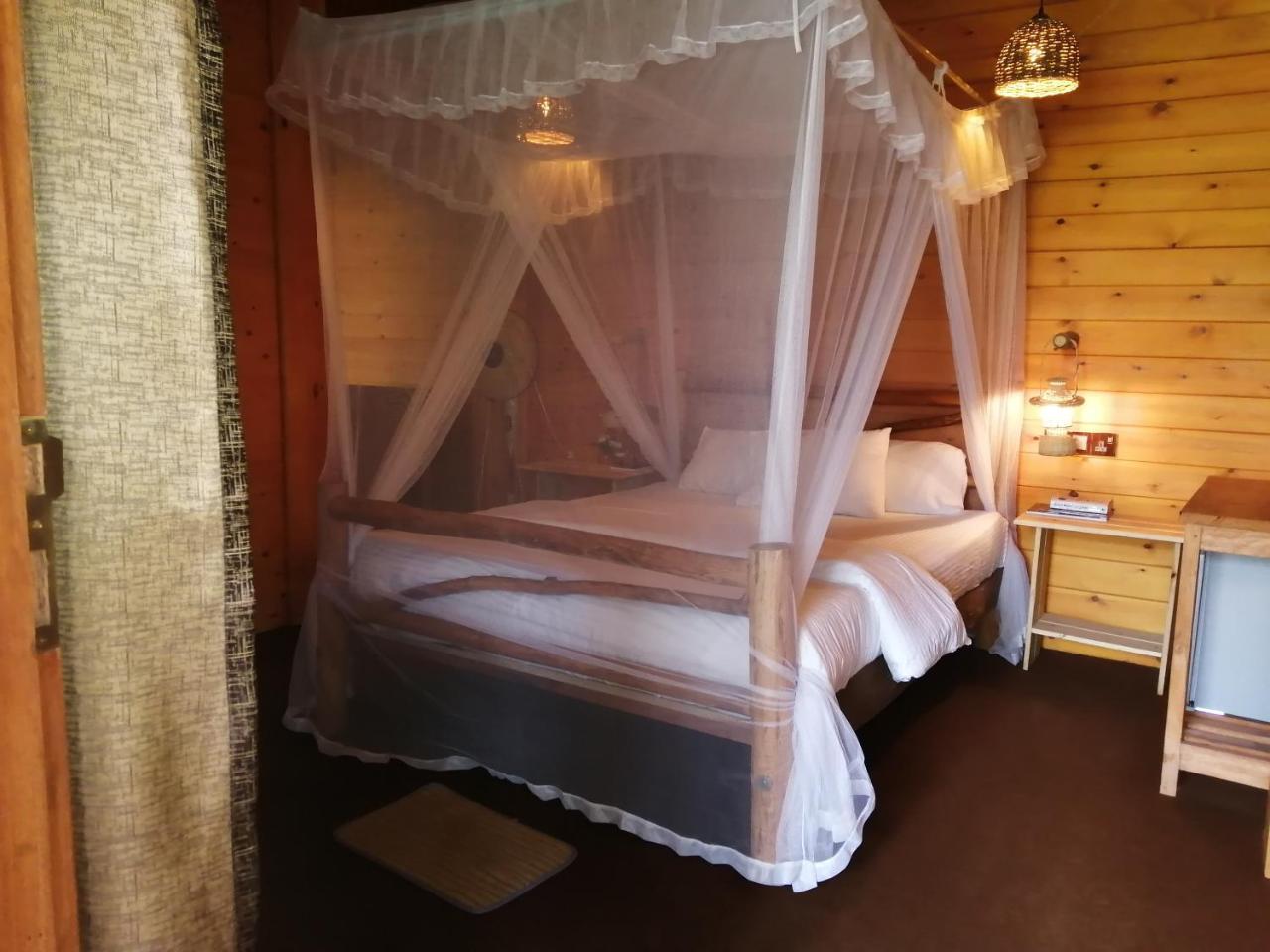 Ella Wood Cabin Kültér fotó